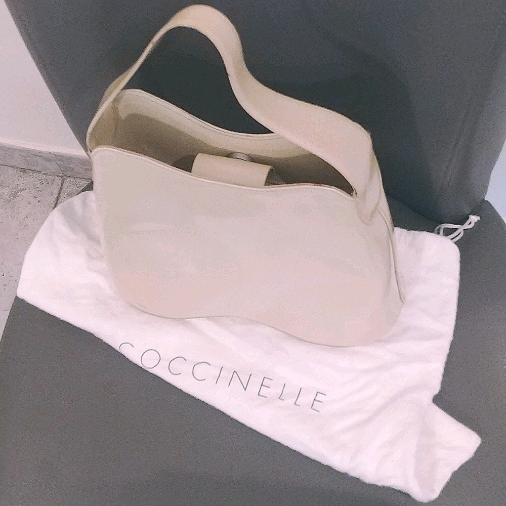 Cocinelle small patent leather bag